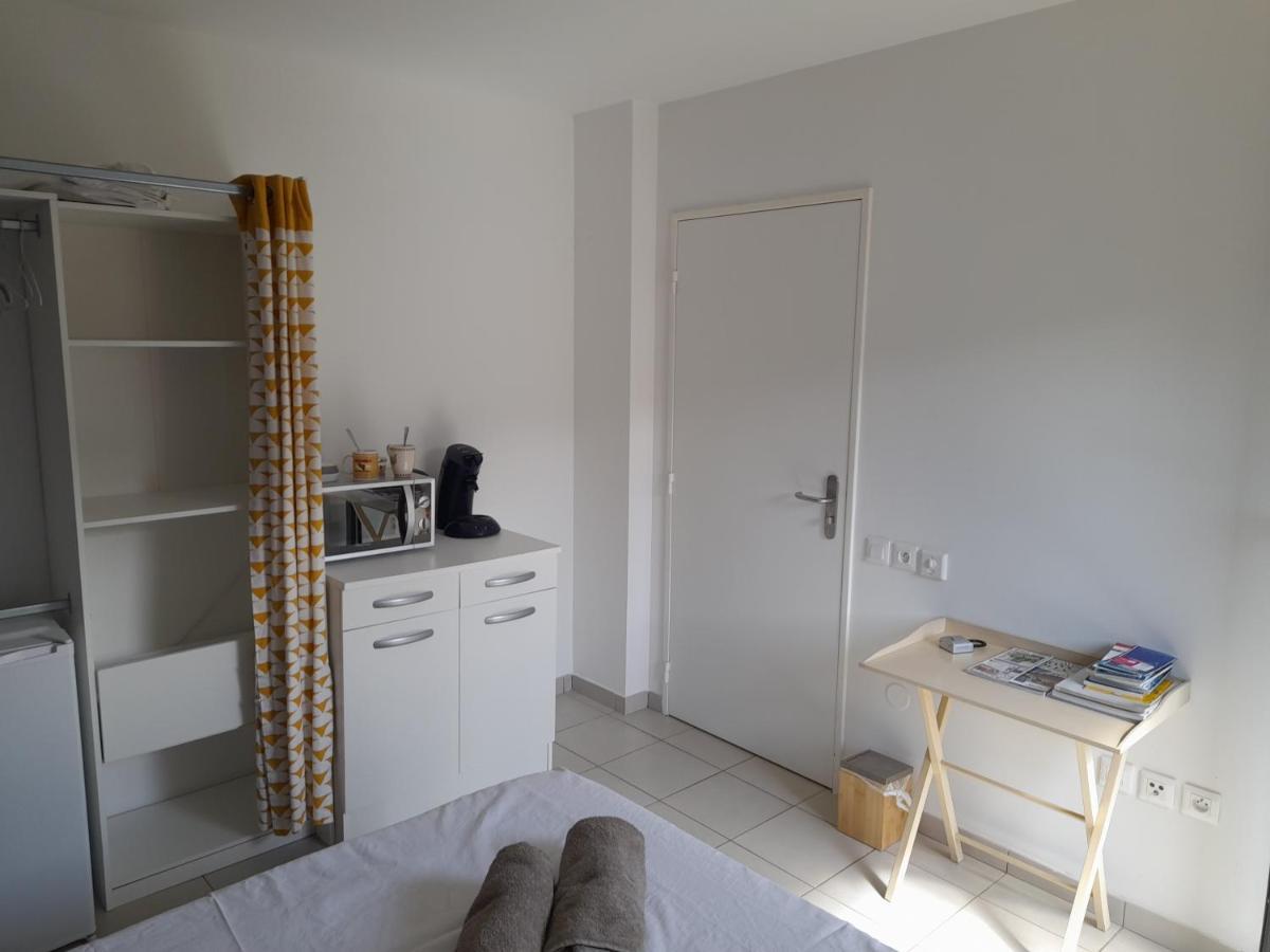 Chambre Avec Salle De Bain, Wc Et Terrasse Étang-Salé les Bains エクステリア 写真